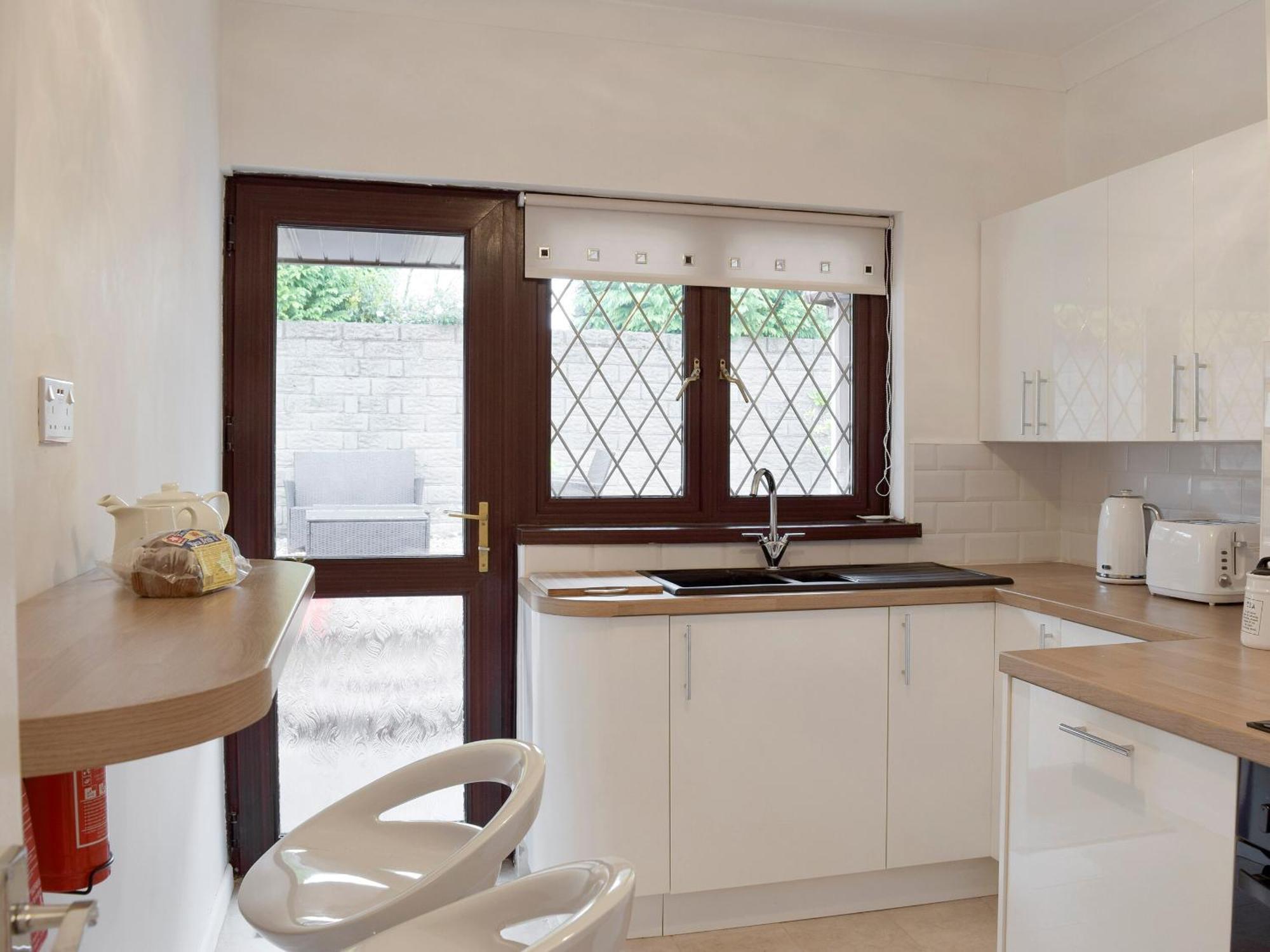 Villa Sea Breeze The Mumbles Esterno foto